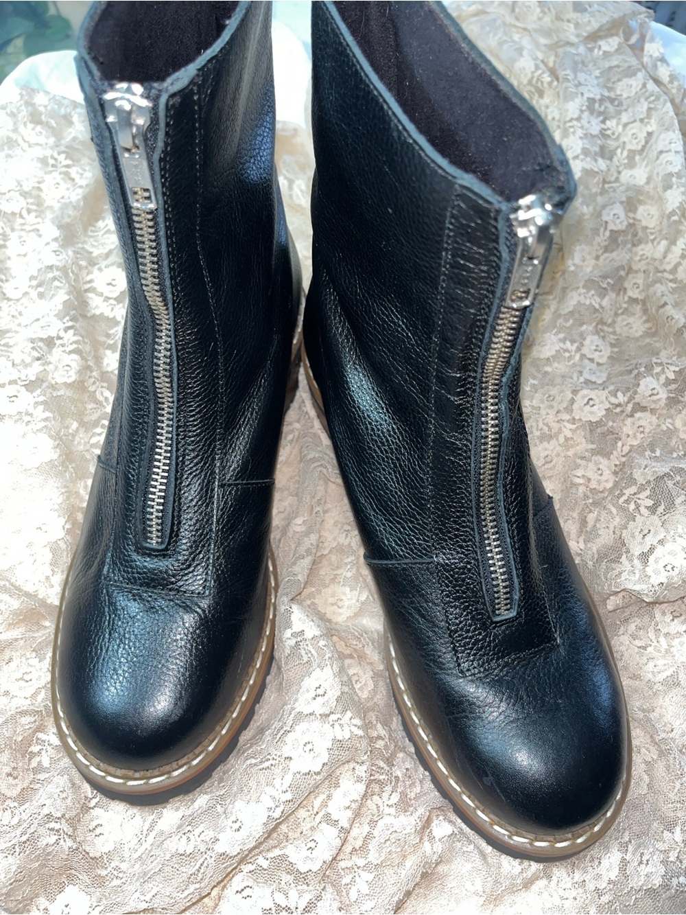 Front-Zip Black Leather Ankle Booties - Sleek Everyday Style